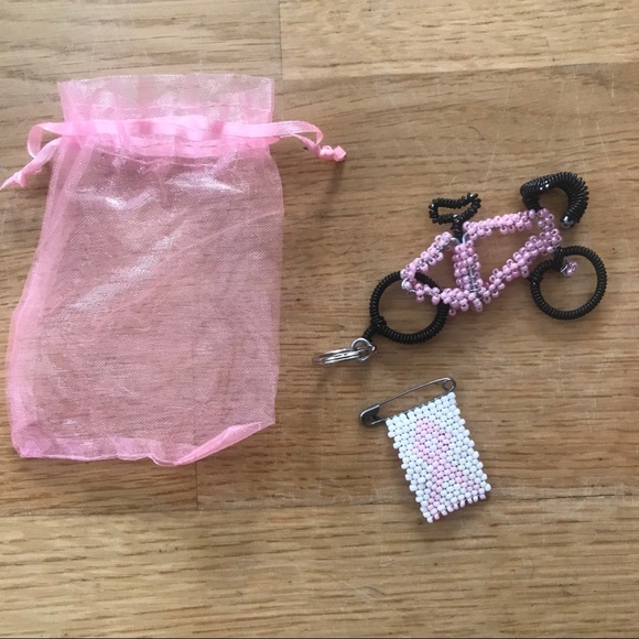 2 Pack: Breast Cancer Keychain & Ribbon Pin Set 💞 - Picture 3 of 5